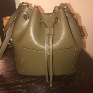 Michael Kors Greenwich bucket bag